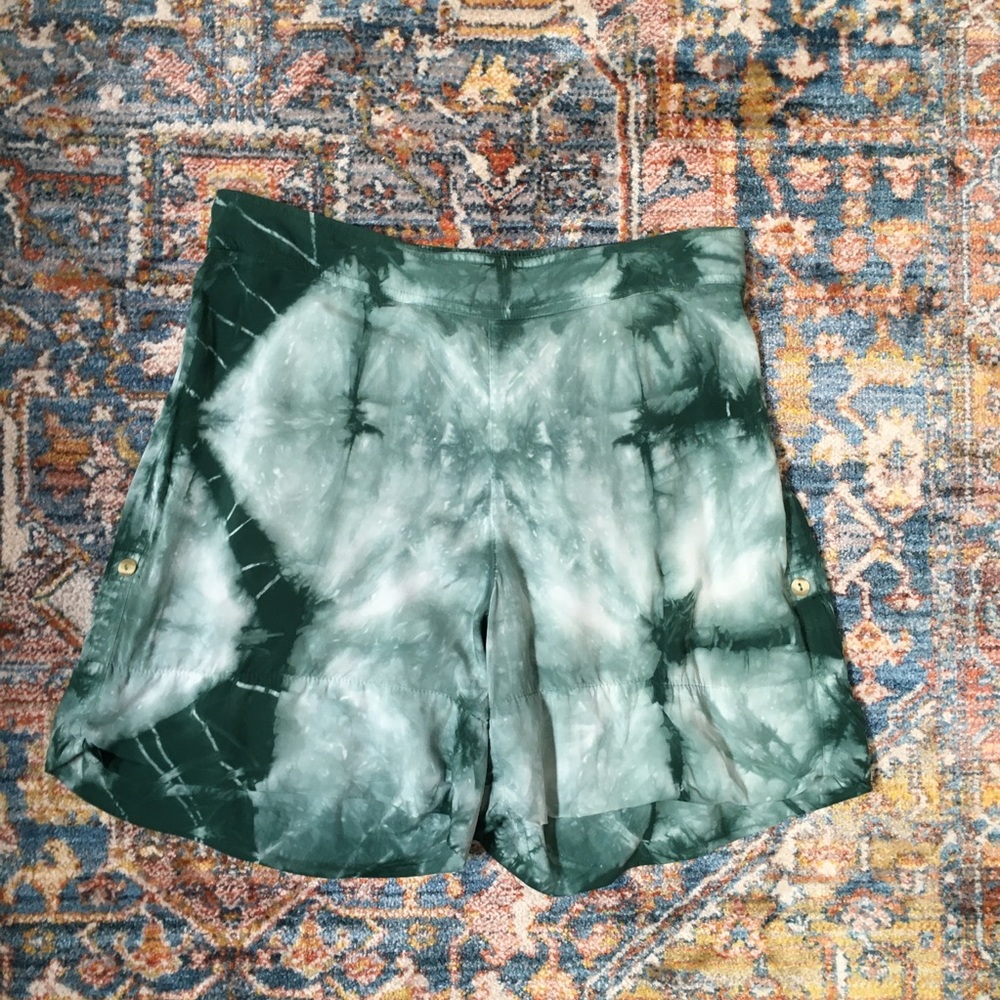 The Odells Tie-Dye Flowy Green Women’s Shorts Size Xs Boho